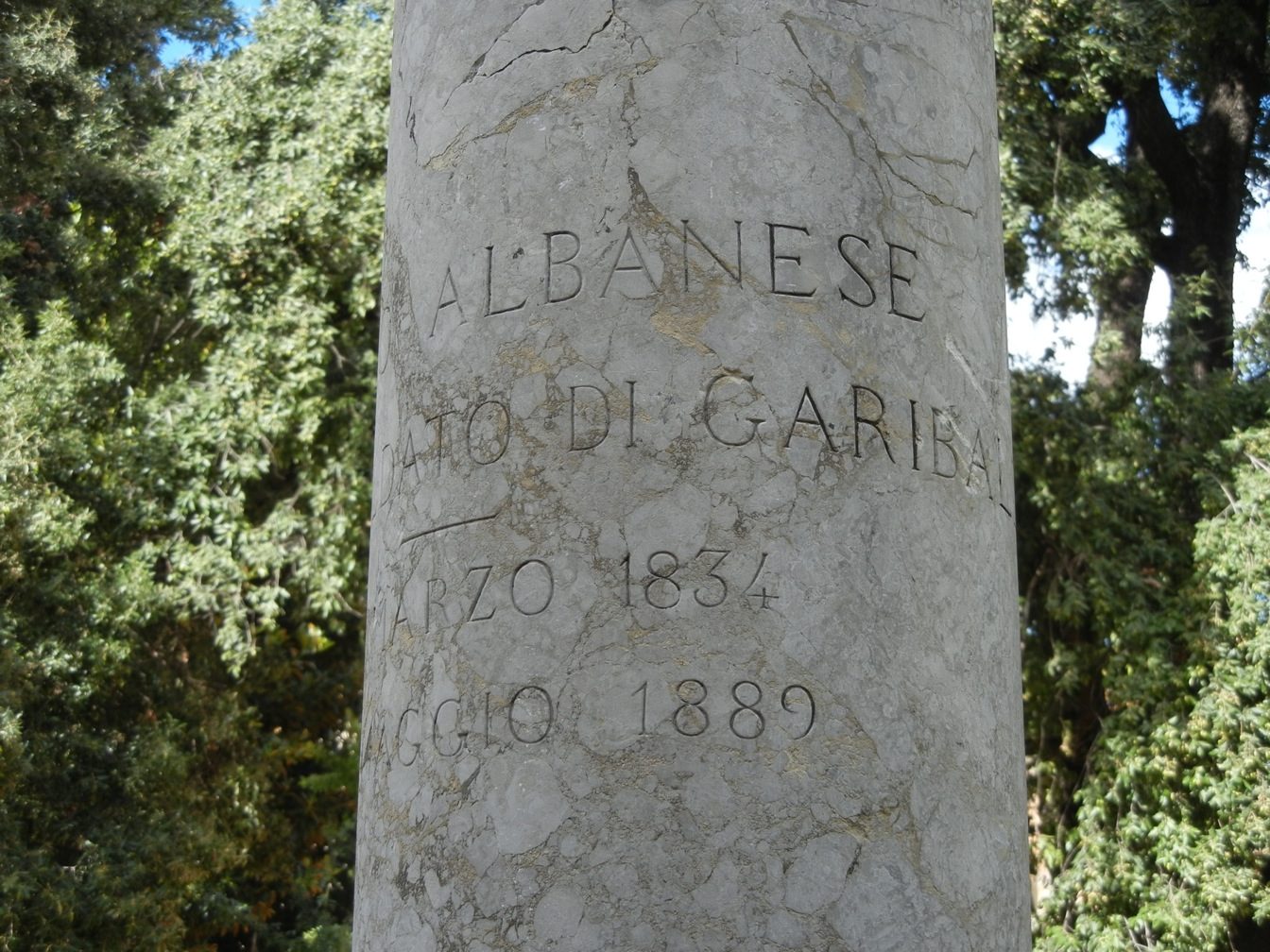 Enrico Albanese's bust, Palermo(inscription 2).JPG